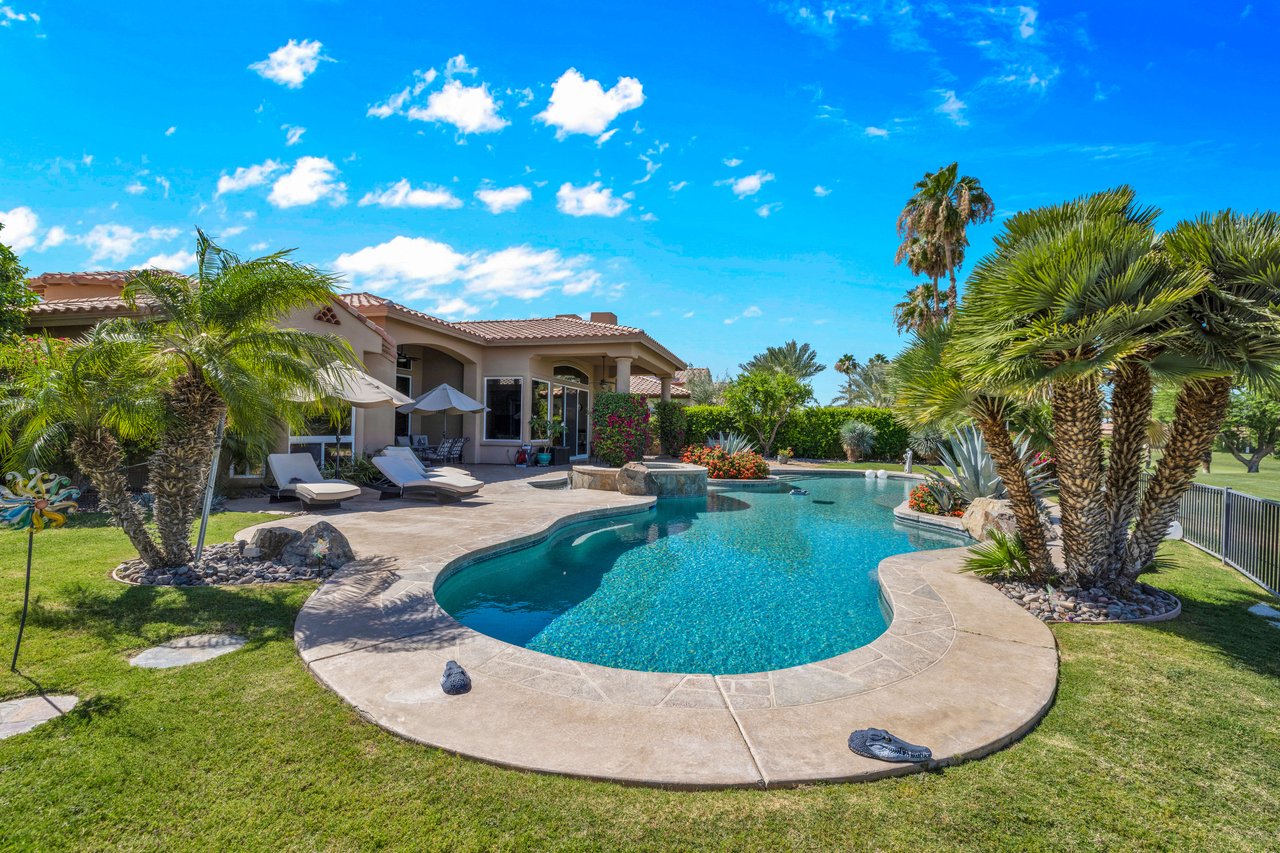 48810 Vista Estrella