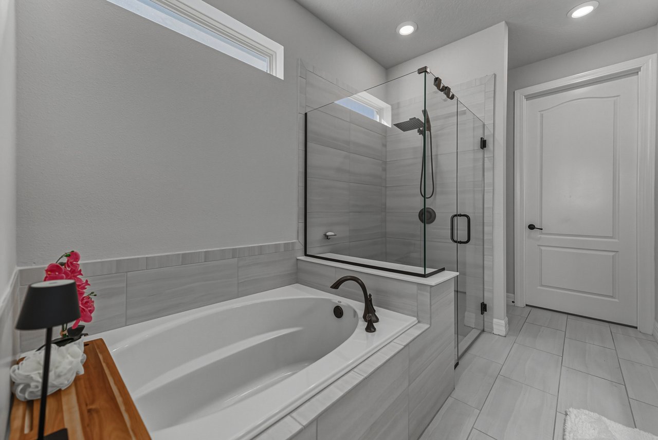 7430 POOL COMPASS LOOP