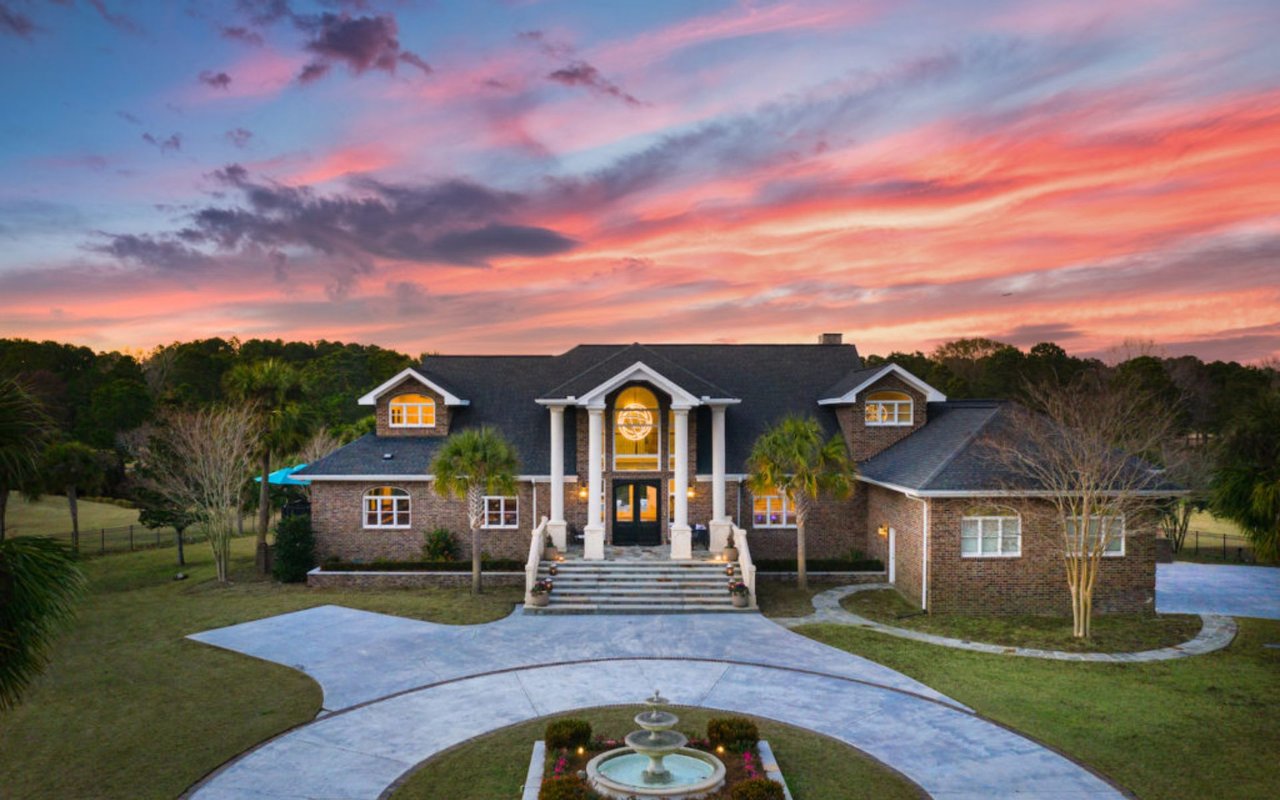 Private Dunes West Retreat – 2126 Sewee Indian Court