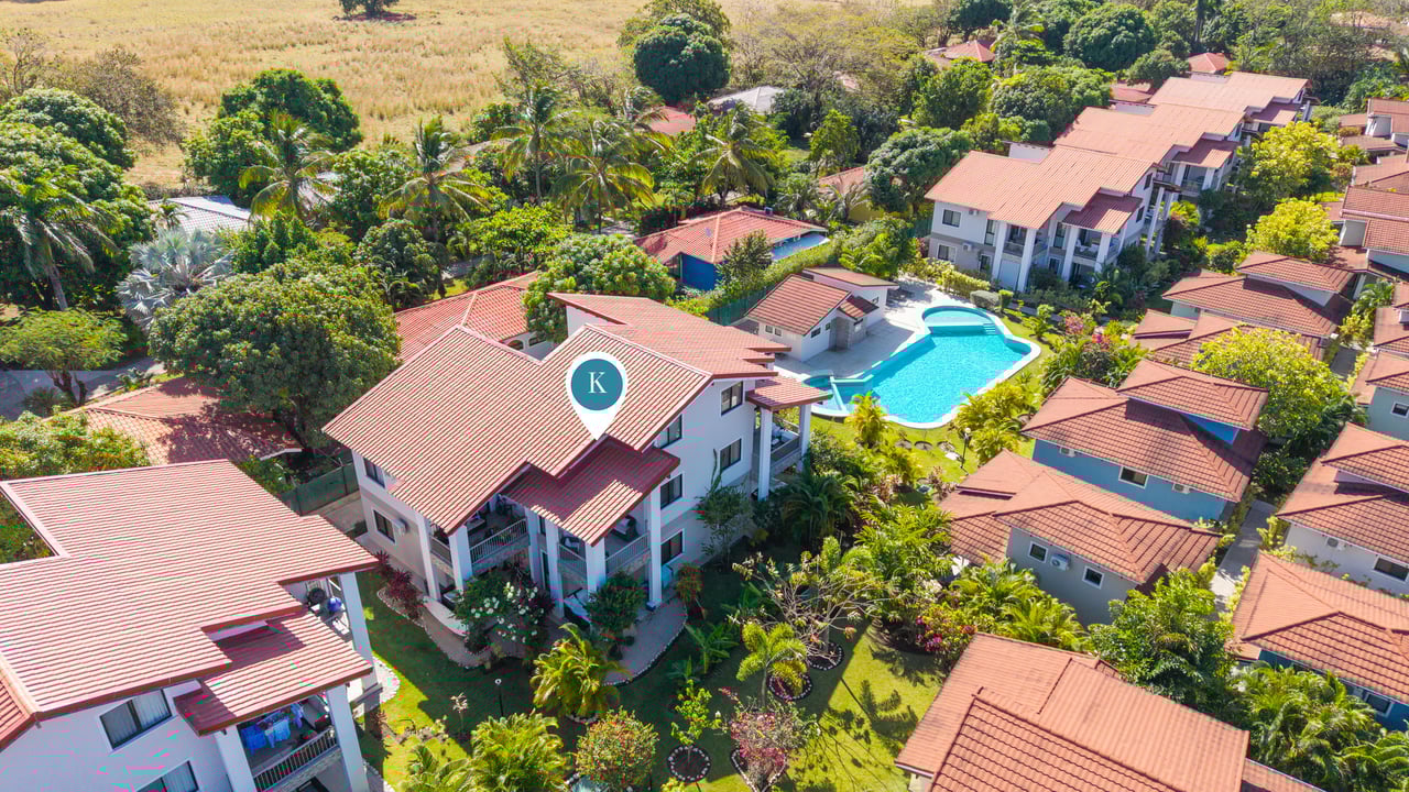 Condominio Villagio Parque del Lago Palma 21-1 | New two bedroom condo plus mezanine