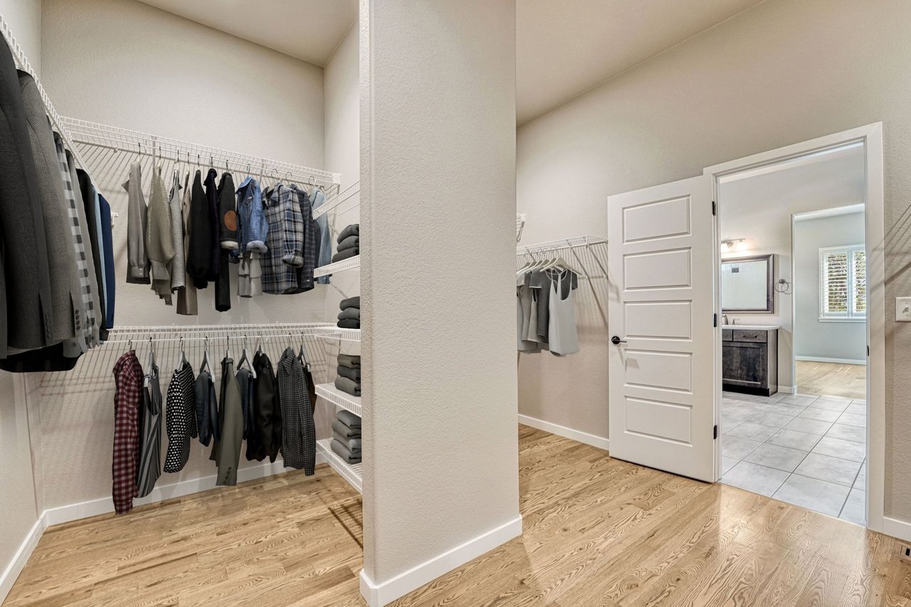 16044 Sunrise Glory Lane
