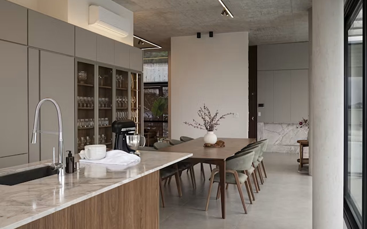 Exploring High-End Homes in Arlington, VA