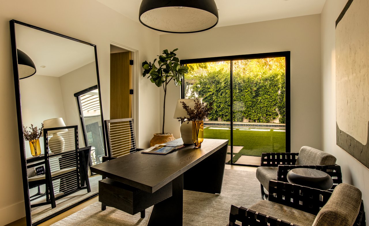 196 S Greenfield Ave, Westwood