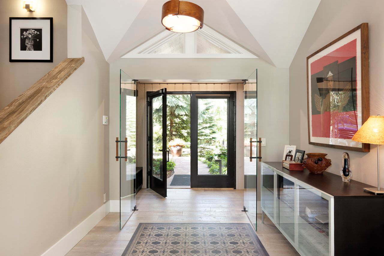 Wander Into Aspen's Hidden Oasis