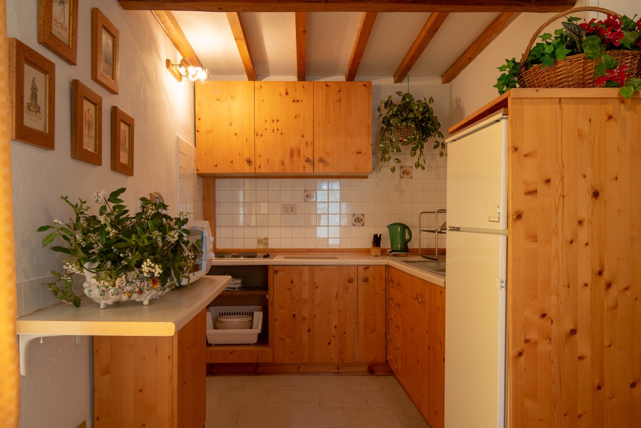 Charismatic B&B in Rolling Hills of San Gimignano