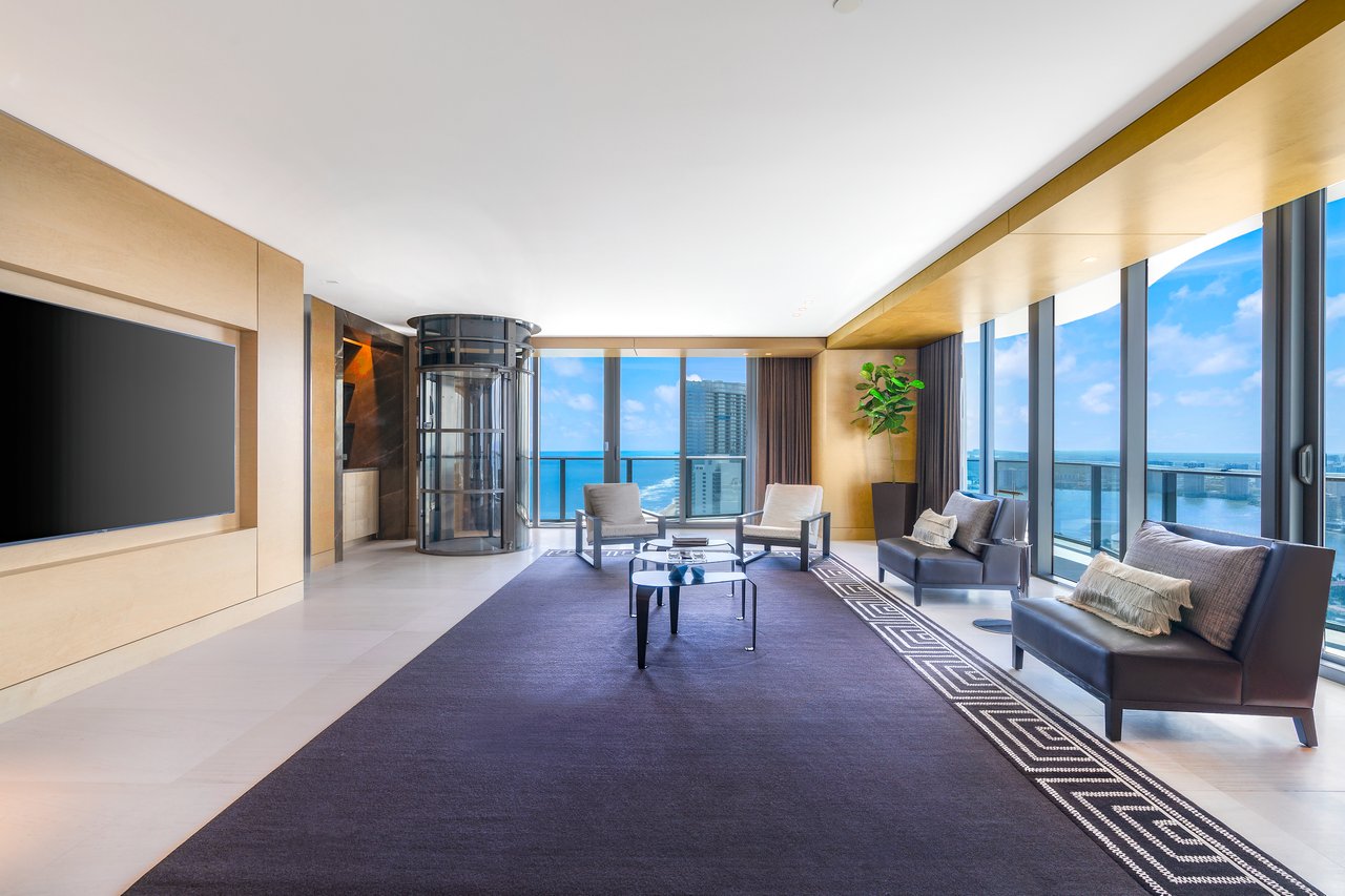Regalia Penthouse