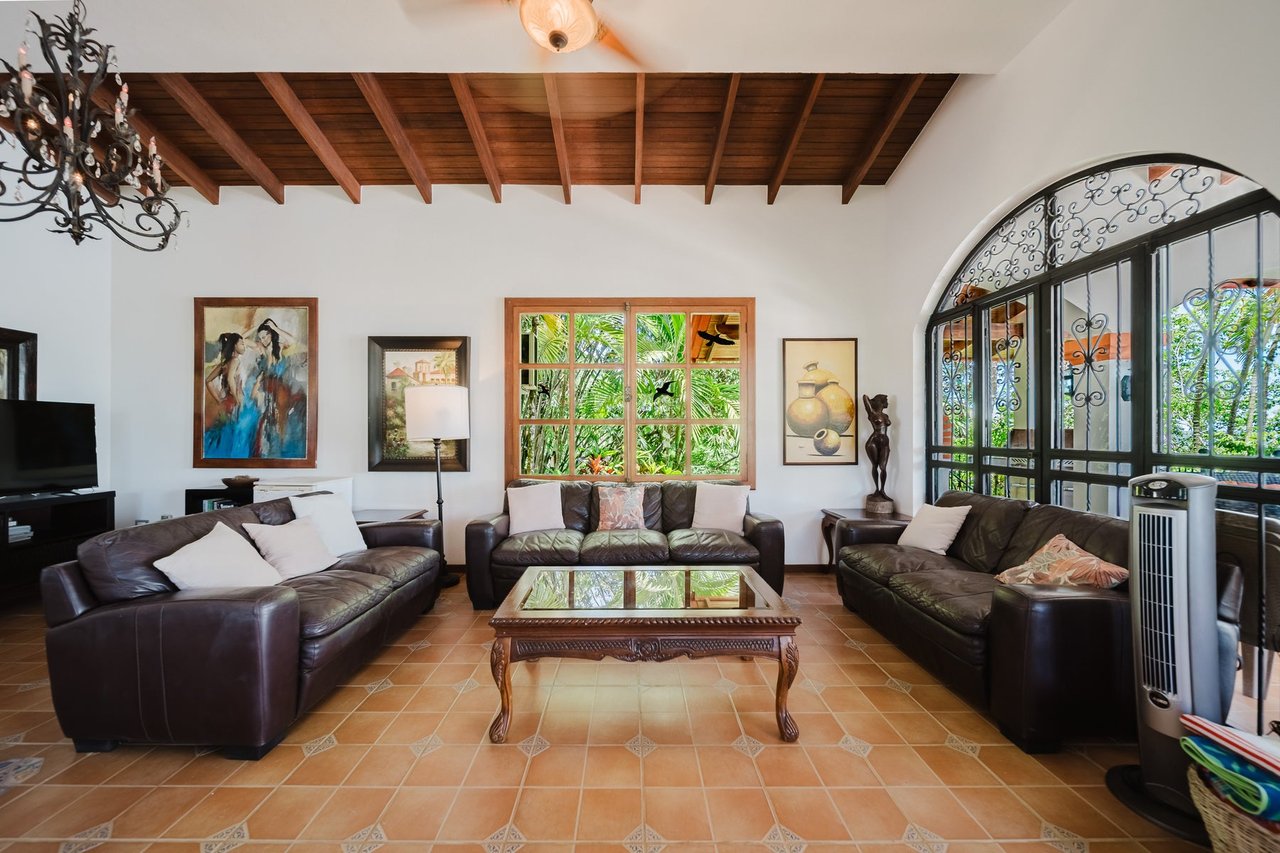 Luxury Boutique Hotel, Dominical, Puntarenas