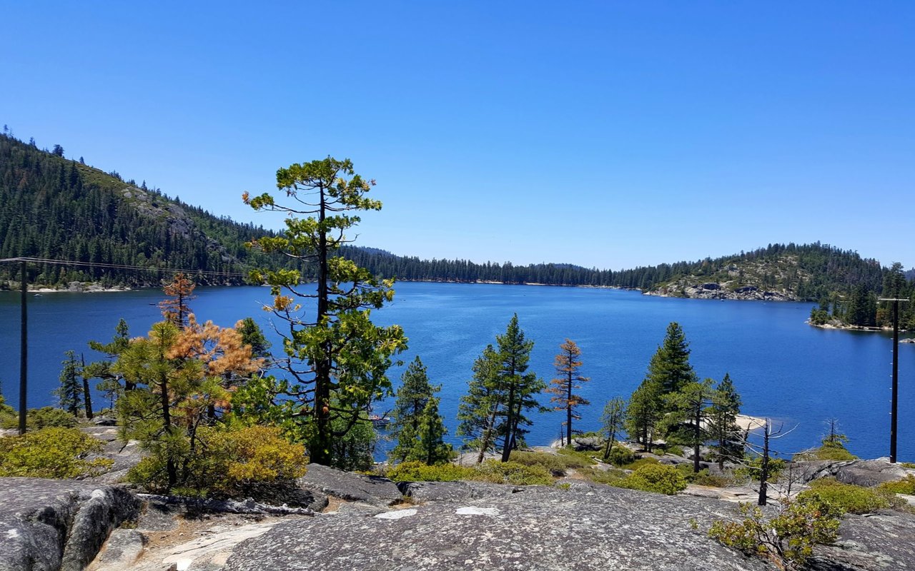 Serene Lakes
