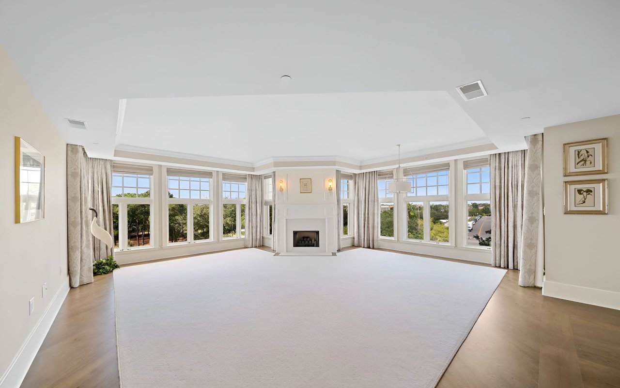 Recently Renovated Condo in The Bristol – 4007 Old Bridgeview Lane