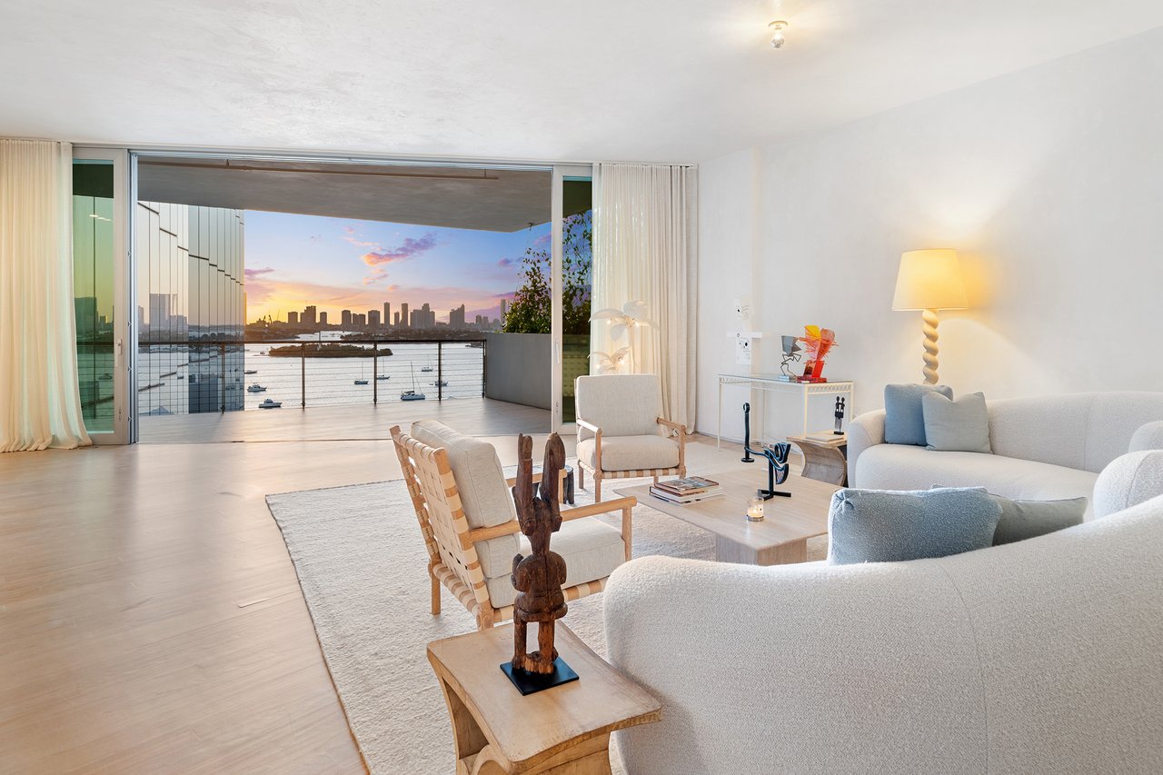 Monad Terrace 11E