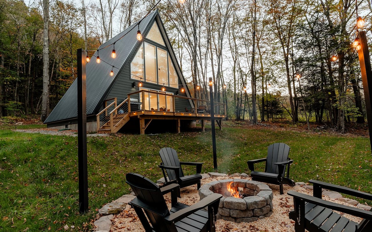 Fun Housewarming Ideas to Celebrate Your New Space