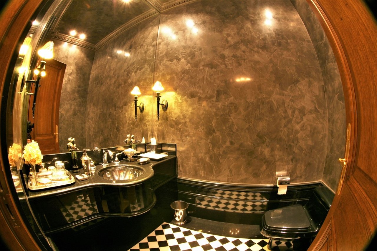 Special Luxury Condo with Sea Views in Athens