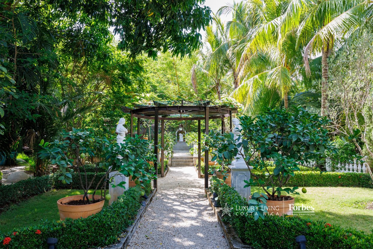 20361 - Villa Romántica | Mediterranean Mansion on 5.9 Hectares with Ocean Views