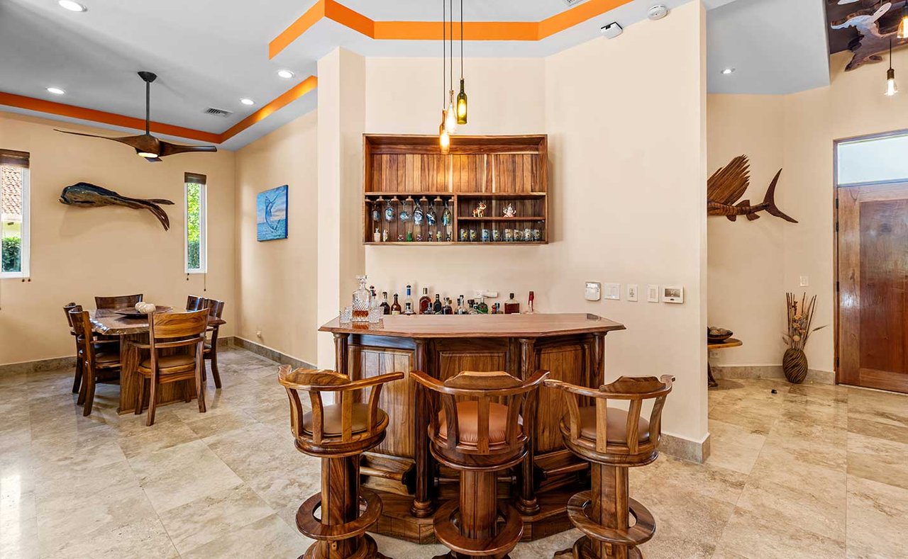 Private Luxury Estate Near Los Sueños Resort & Marina -La Estancia 