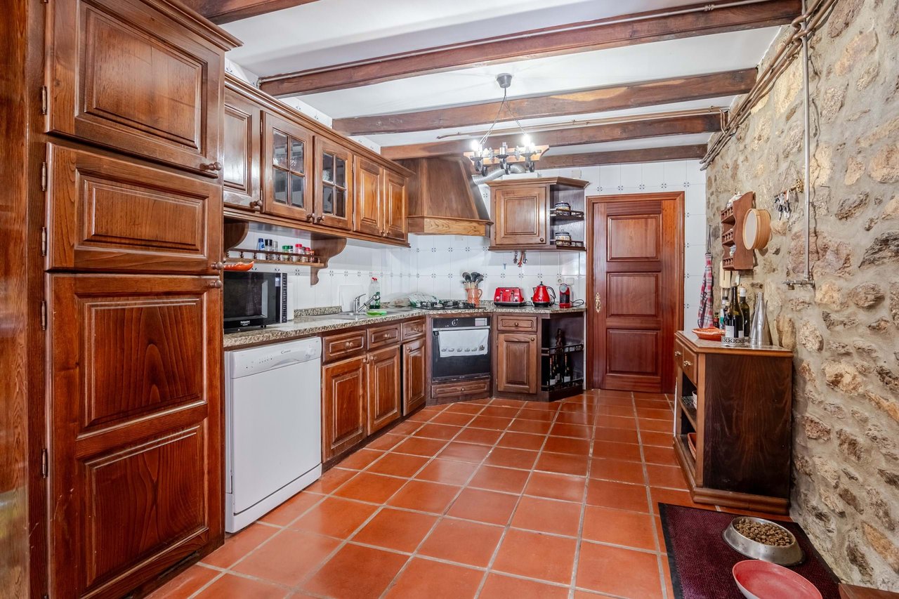 Private Countryside Estate with Short-Term Rental Potential – Vila Nova de Cerveira