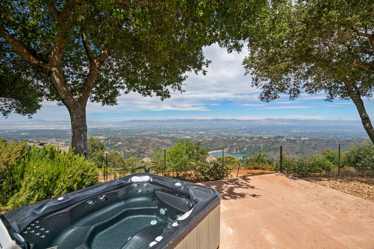 15060 Montebello RD