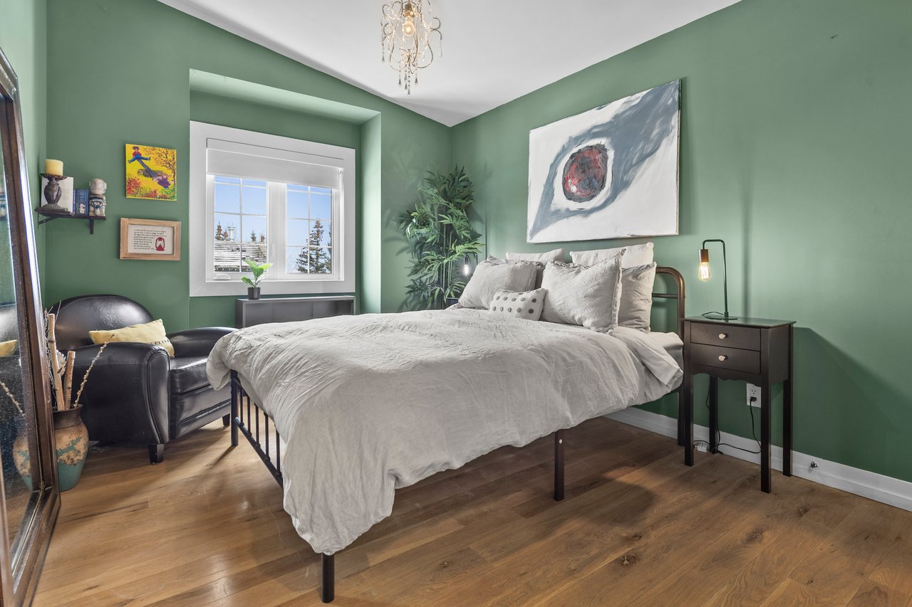 19 Bearspaw Summit Rise