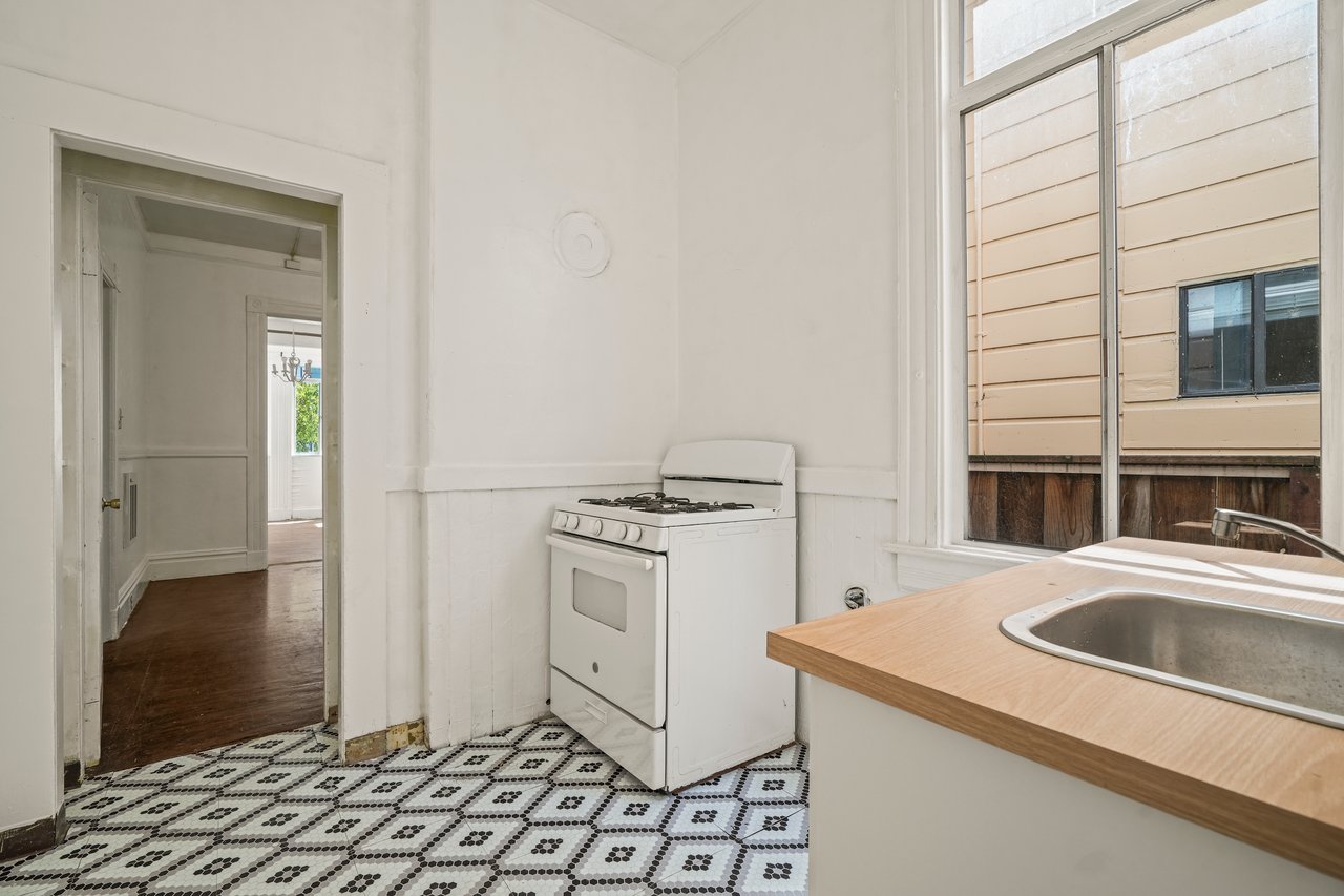 2758-2760 23rd Street