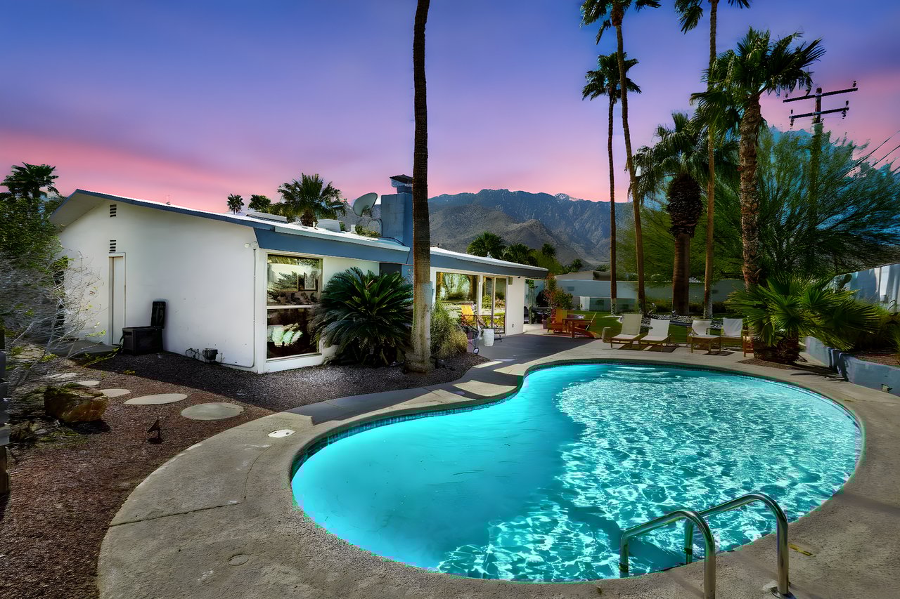 1102 E. Adobe Way, Palm Springs
