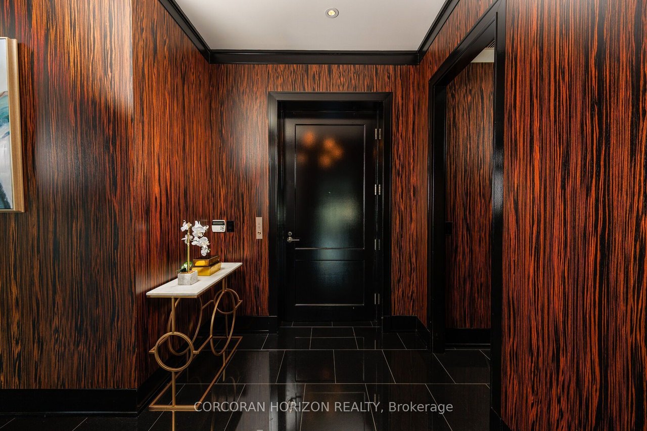 LUXURY AT THE RITZ RESIDENCES