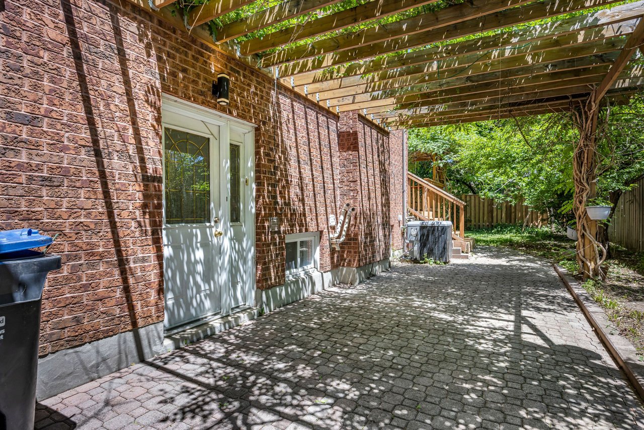 2477 Catherine Jean Lane
