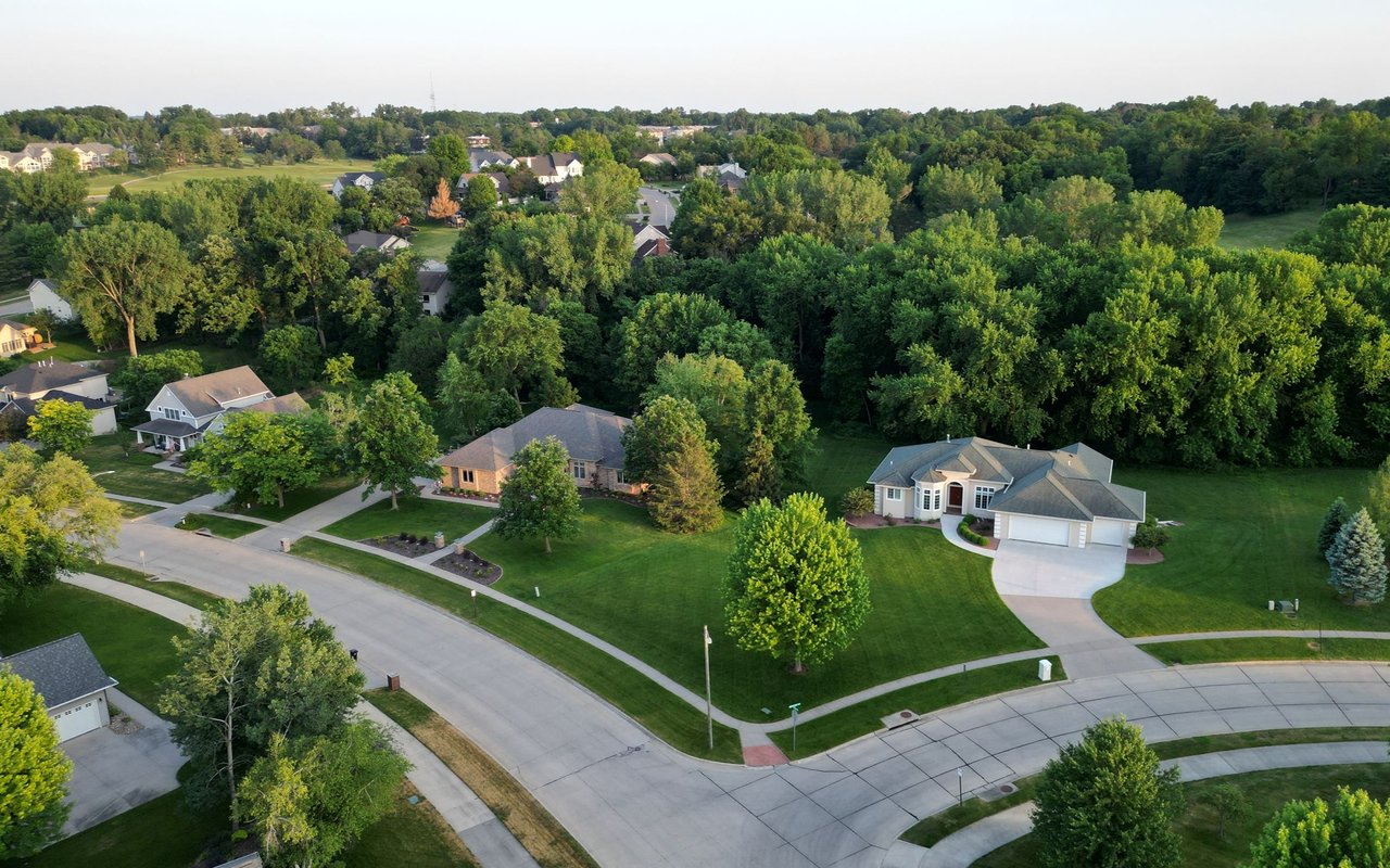 Chestnut Hills