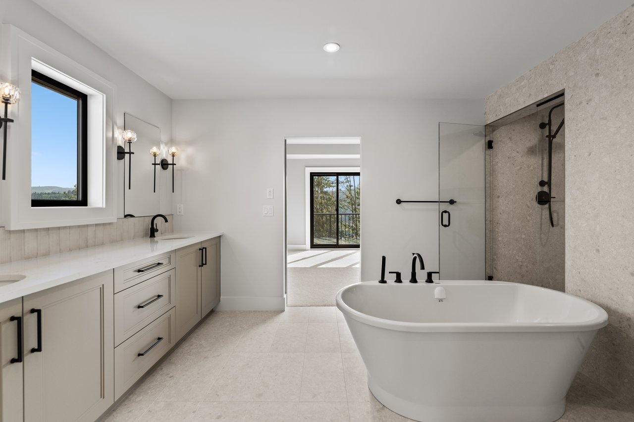 265 Rowmont Drive NW