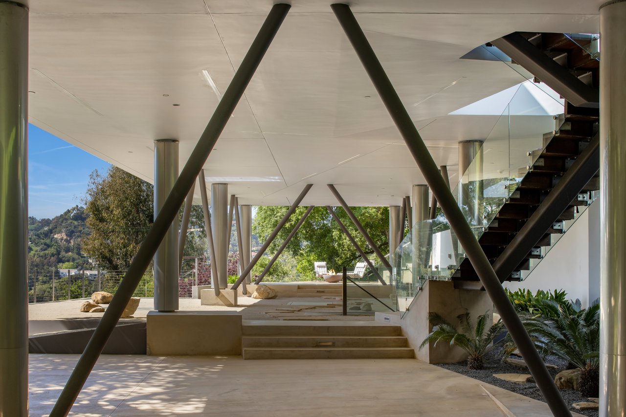 9727 Oak Pass Rd, beverly hills