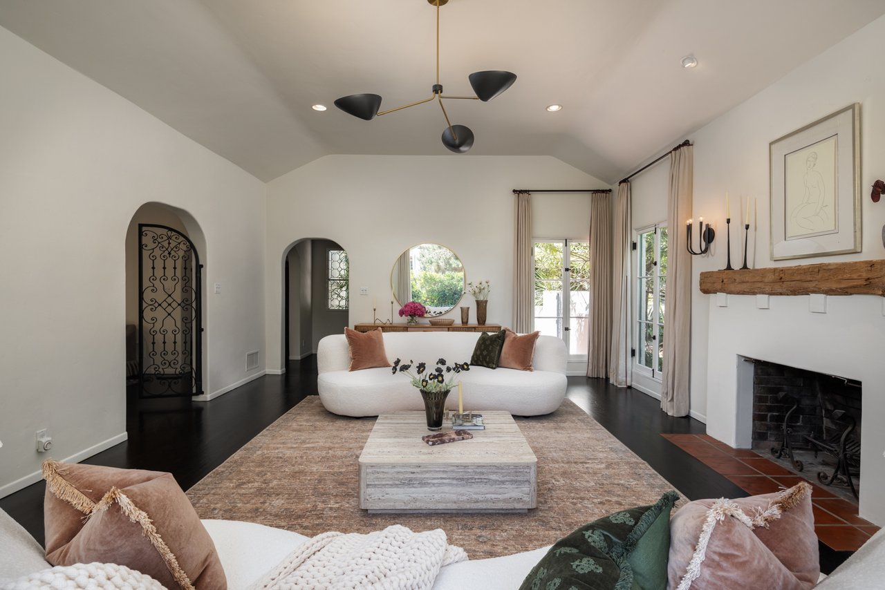 560 16th St, Santa Monica