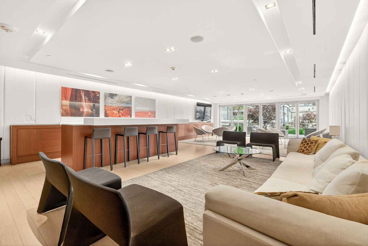 Refined Urban Living