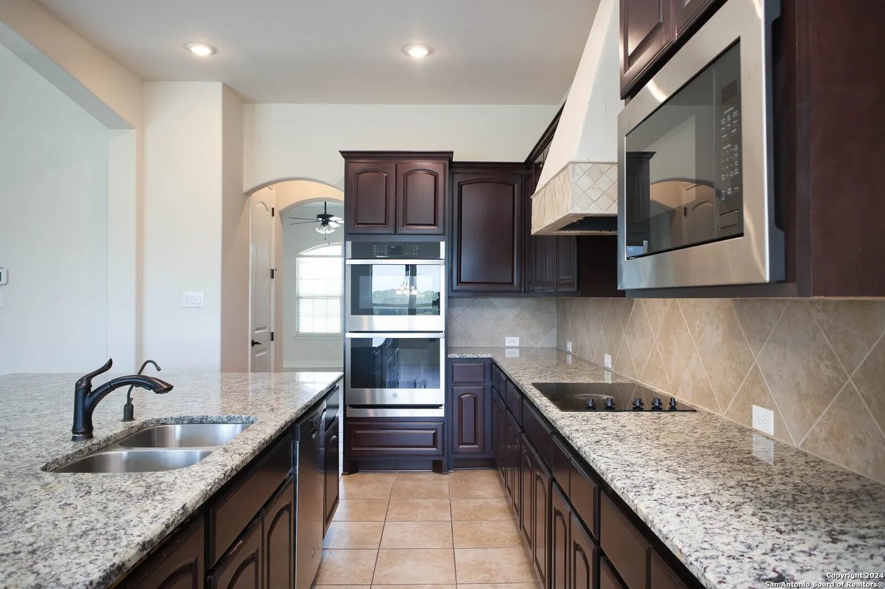 30524 Setterfeld Cir