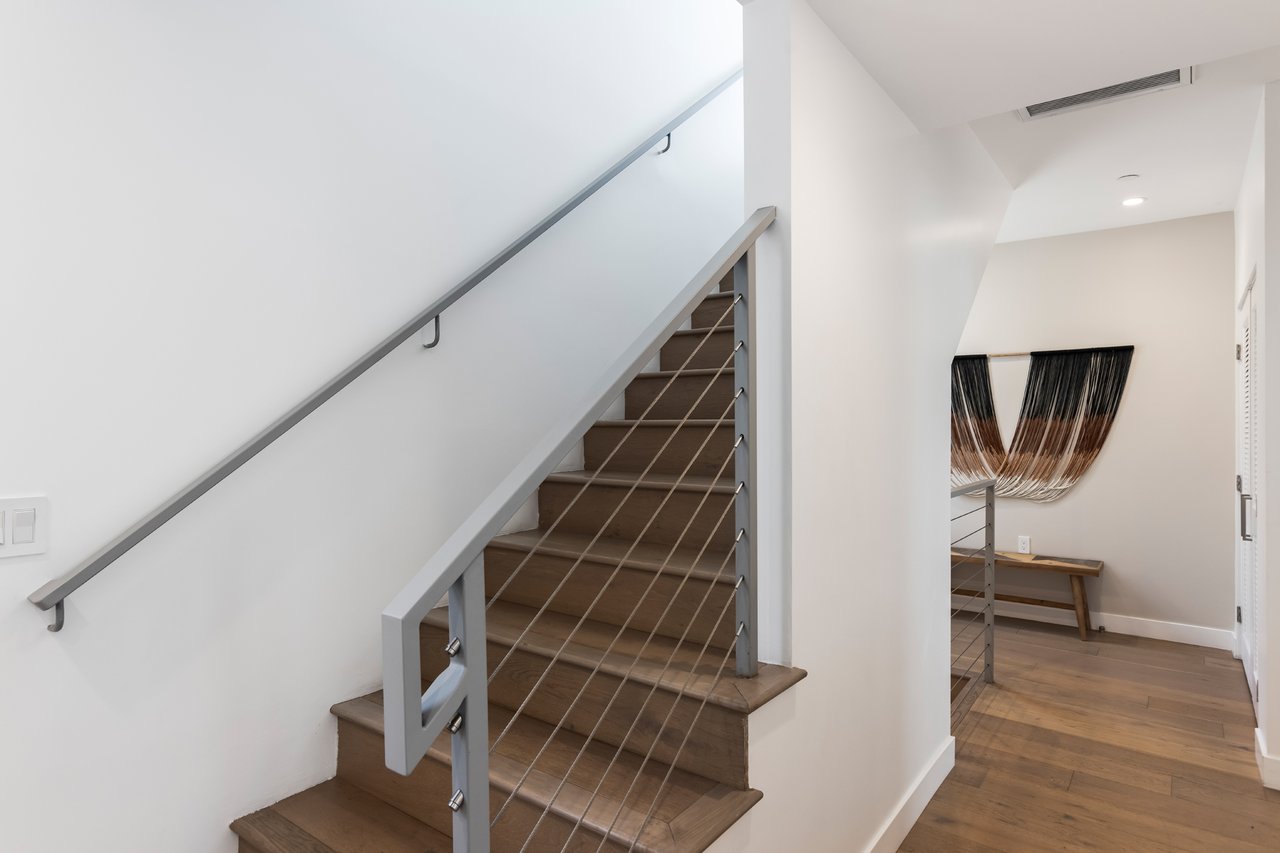 3B/3.5B Designer Home located in Prime Location