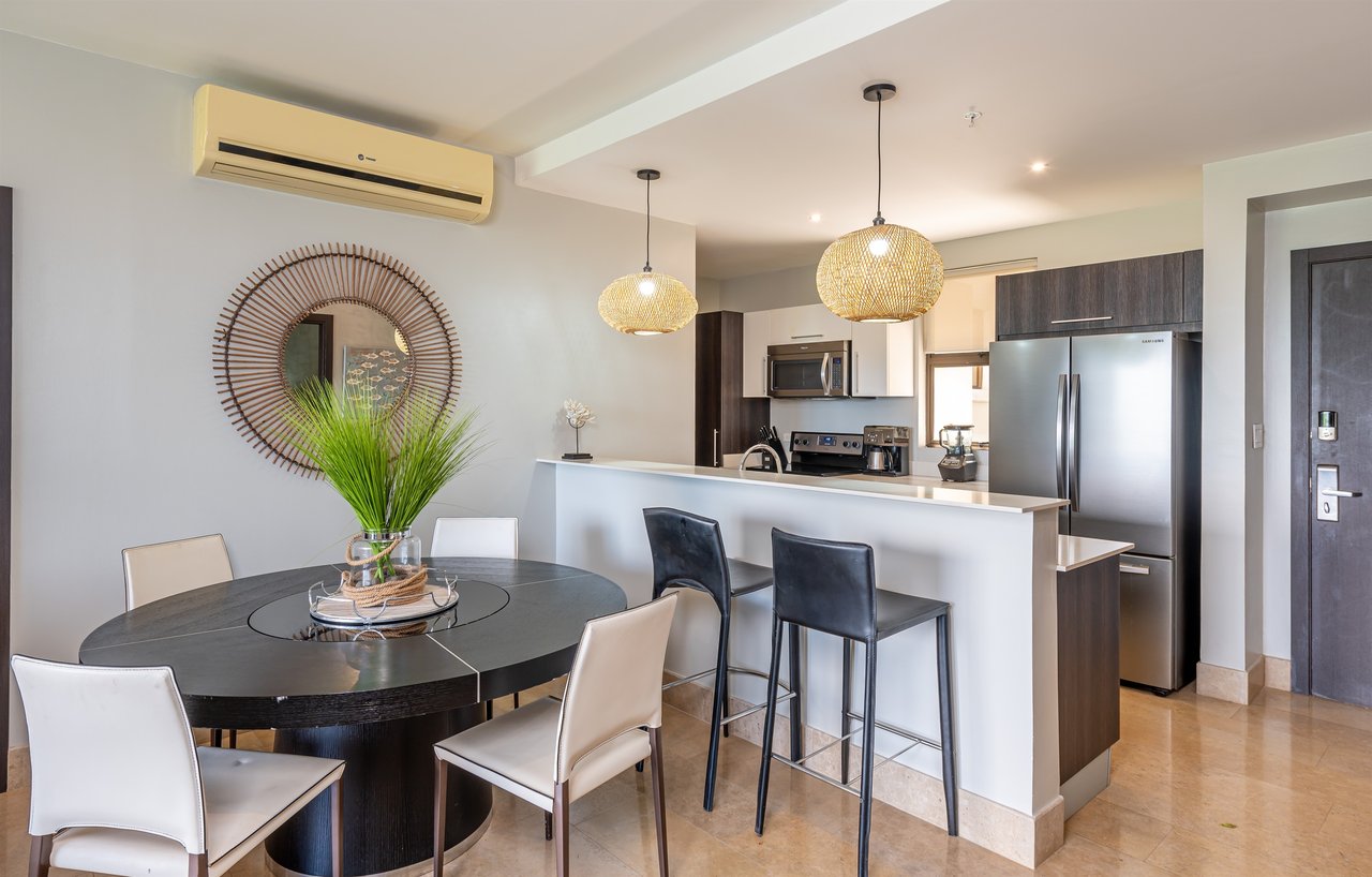 Roble Sabana #301 | Ocean-View Condo in Reserva Conchal