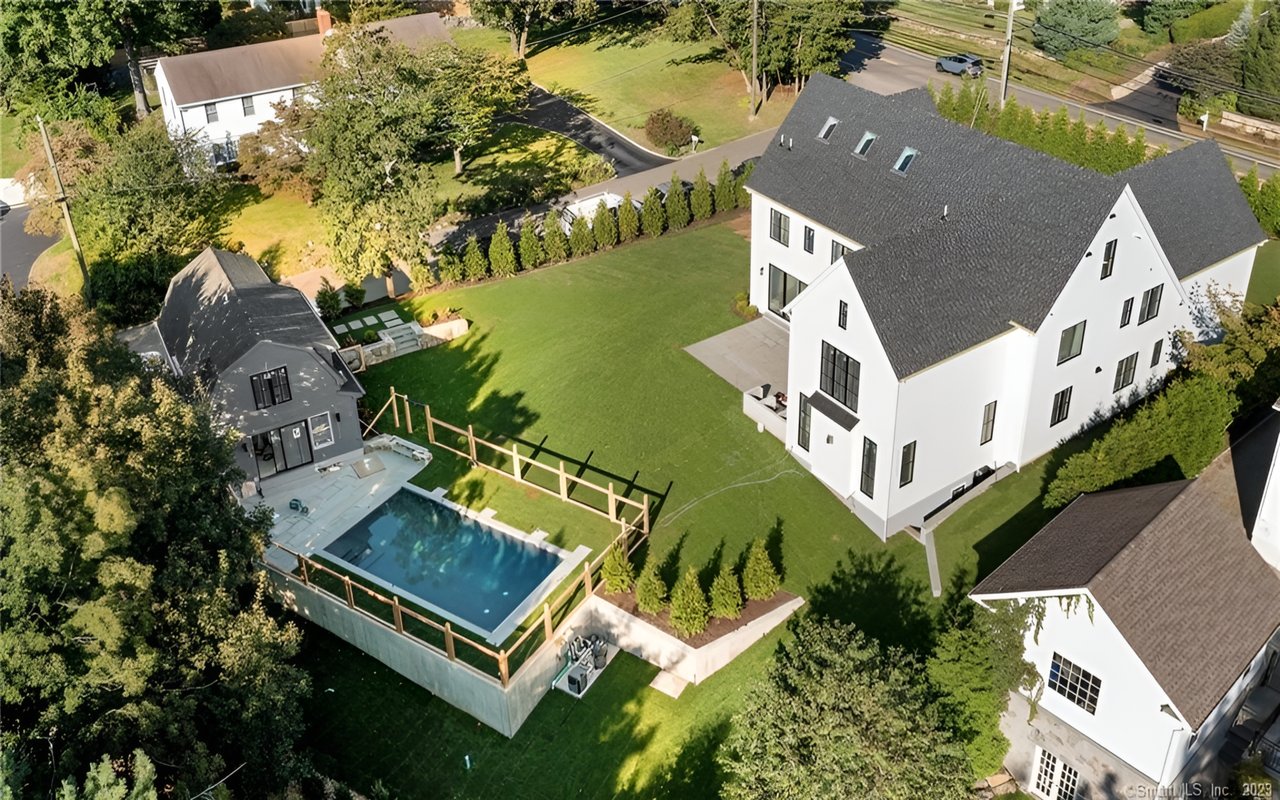 1 Ivanhoe Lane, Westport, CT 06880