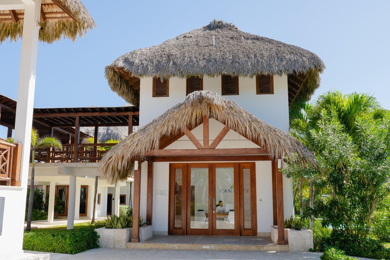 Poseidonia Residences