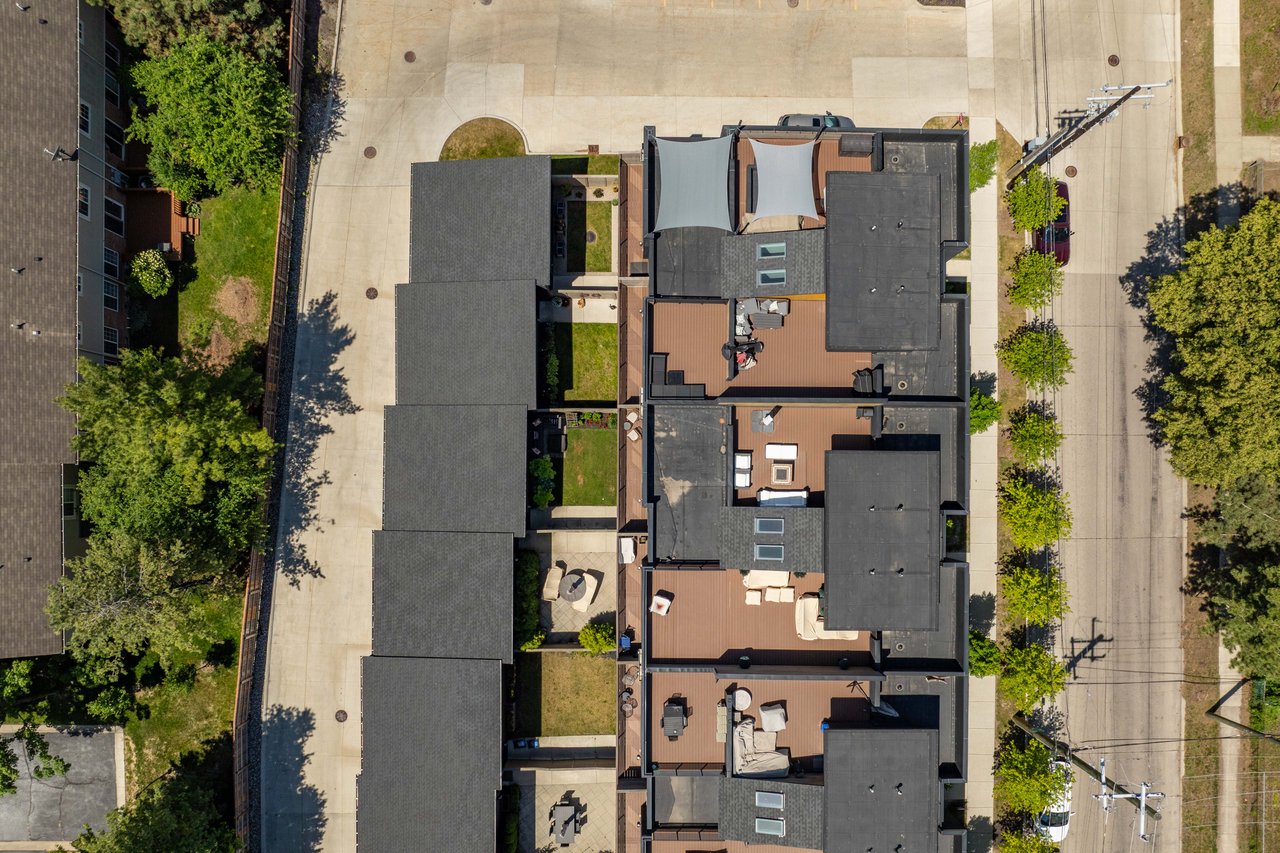 710 E Parent Ave