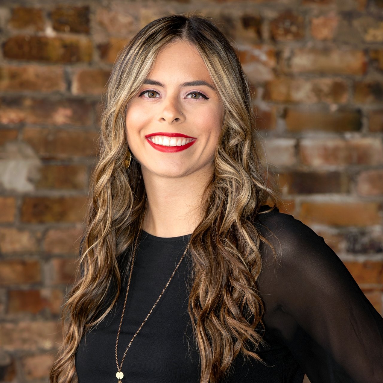 Danielle Victor Downers Grove, IL Real Estate Agent Headshot