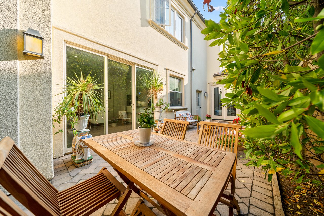 63 Acorn Gln, Irvine, CA 92620