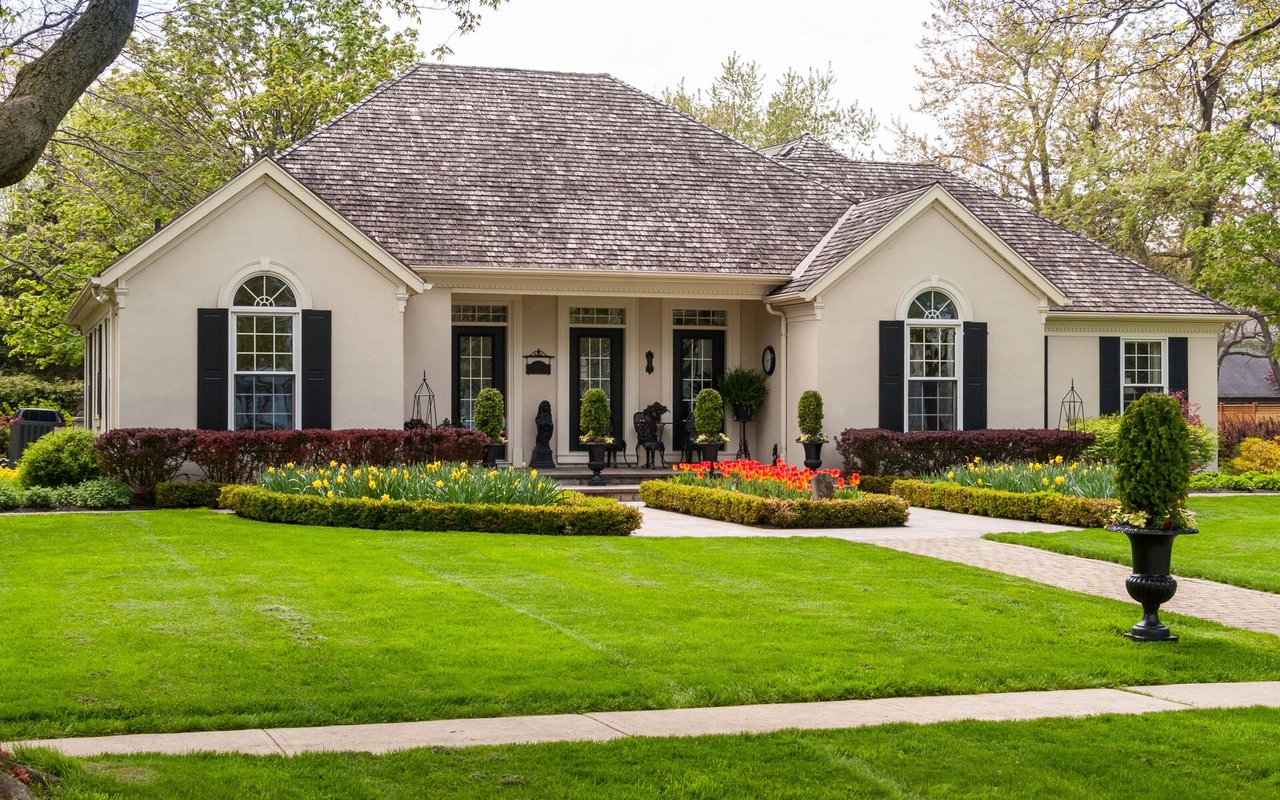 Oak Hills Place