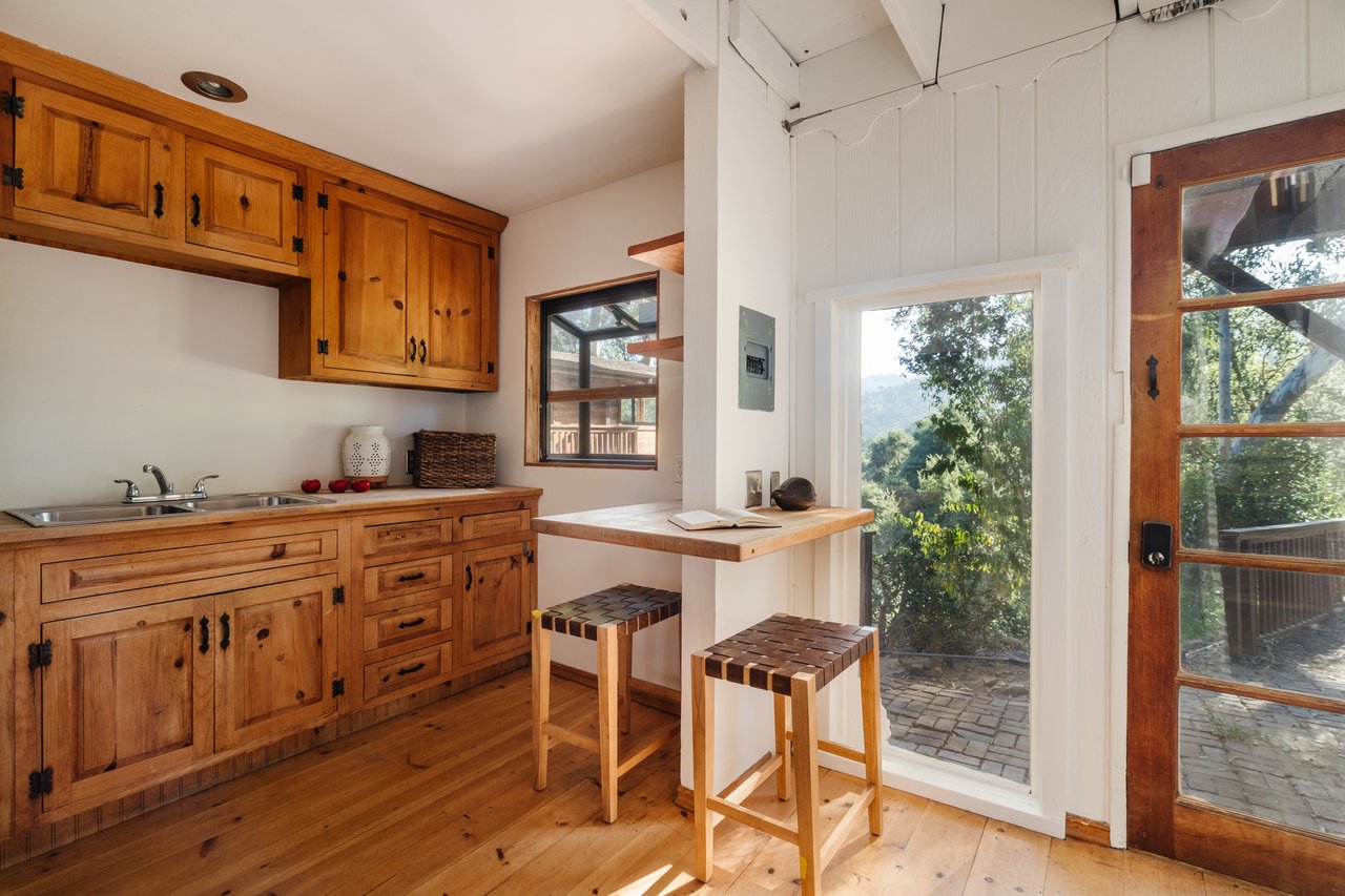 517 Canon View Trail