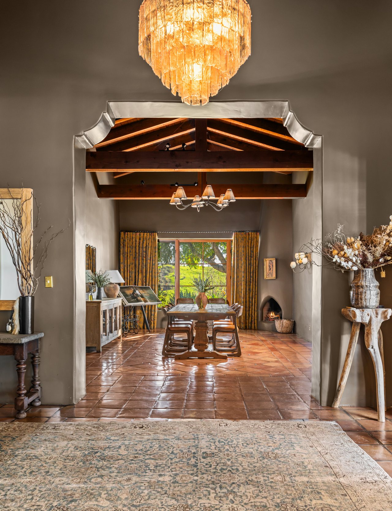 22 Acres of Timeless California Living