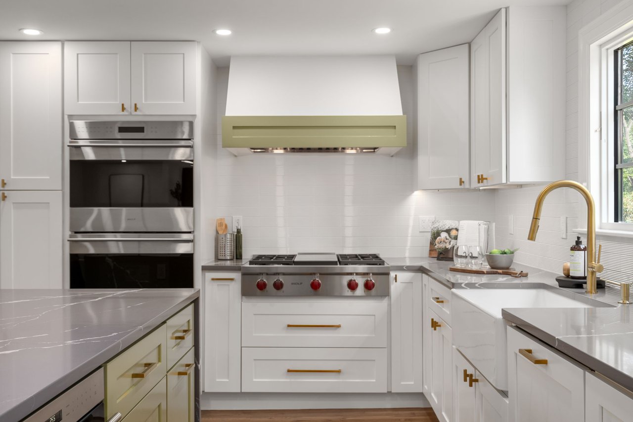 26 Bittersweet Lane, Weston, MA 02493
