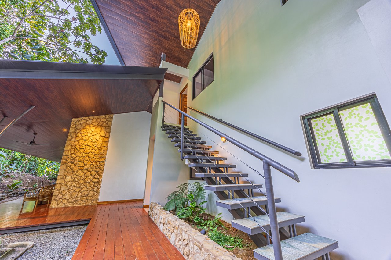Beautiful Ocean View Casa Espiritu de la Jungla in Ojochal.  Accepting Bitcoin!