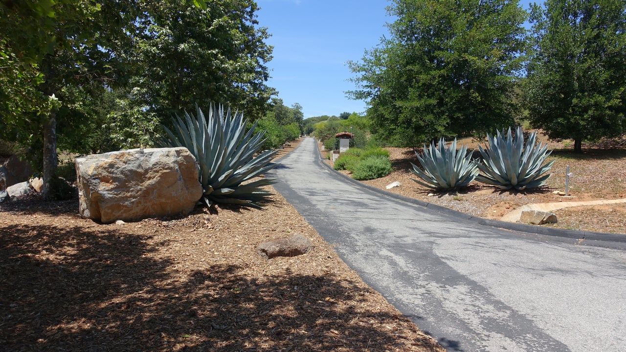 19300 Hombre Lane