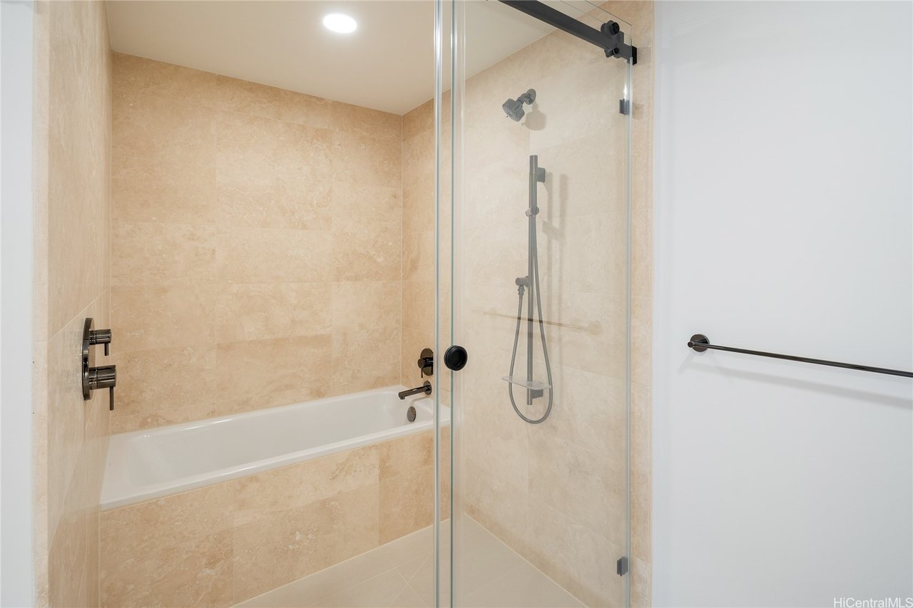 333 Ward Avenue #3101