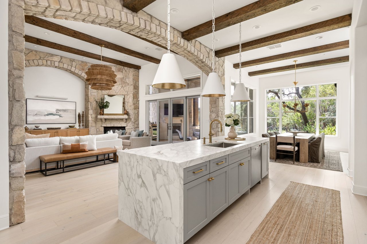 8217 Carranzo Drive
