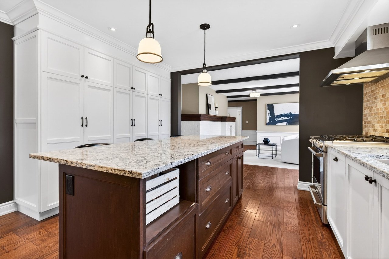 Sprawling Tyandaga Bungalow