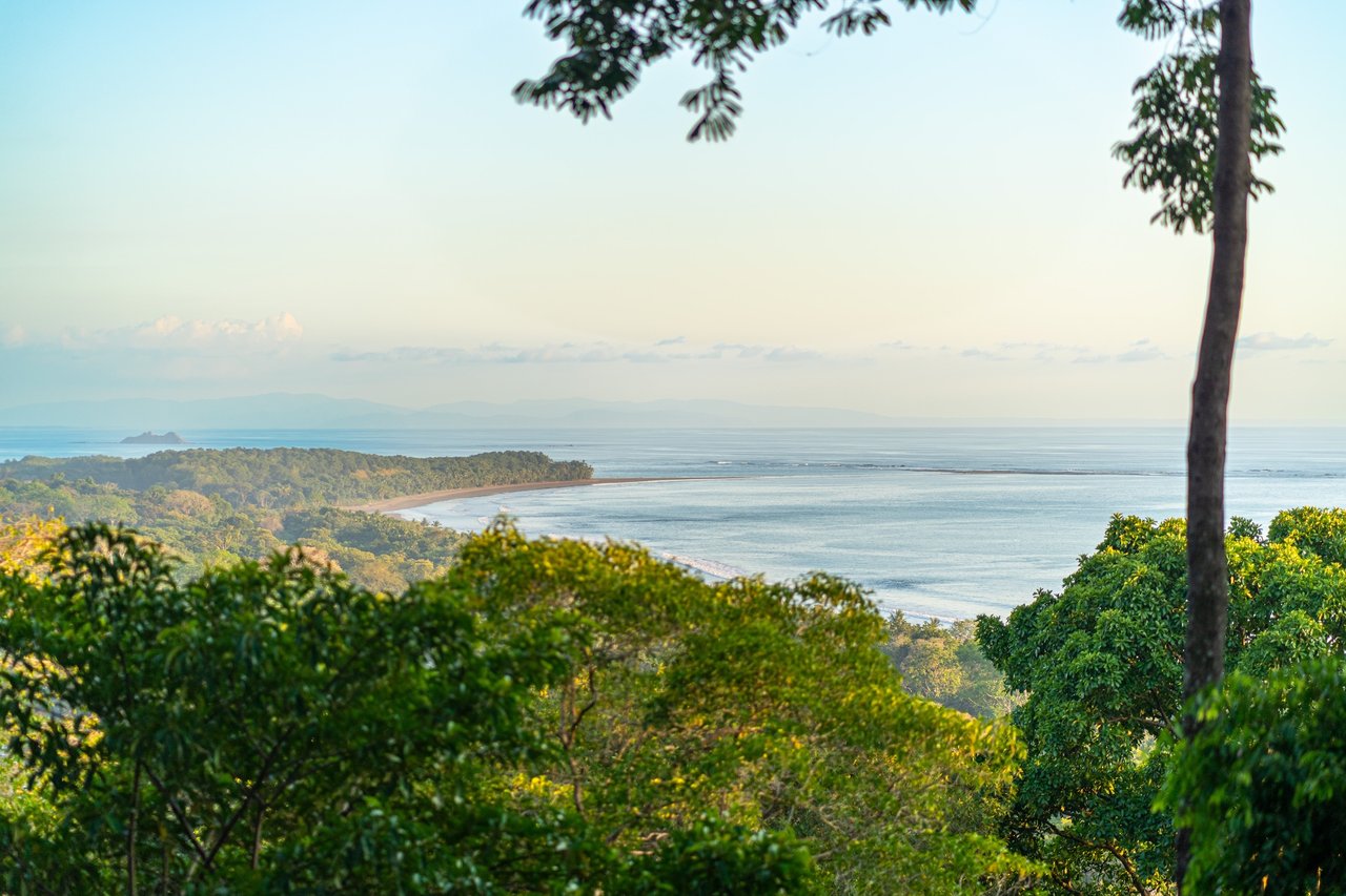 Casa Colibri — Protected Whale's Tail Views From a Private 3-Home Ridge Enclave | Uvita
