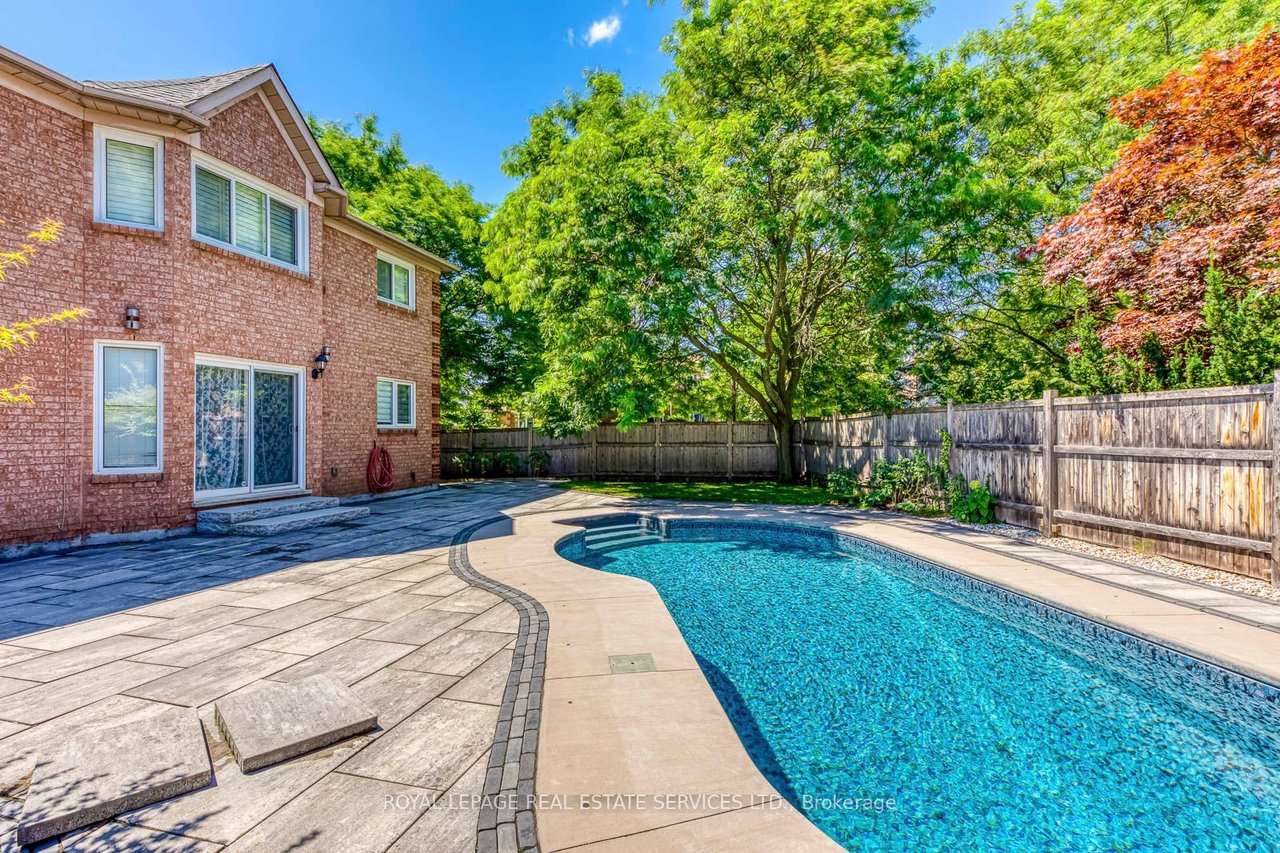 1405 Wheelwright Rd