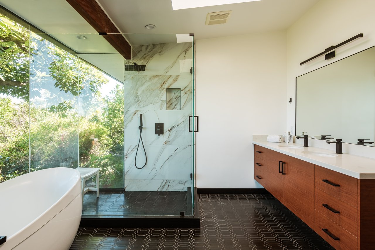 3604 Glenridge Dr, Sherman Oaks 